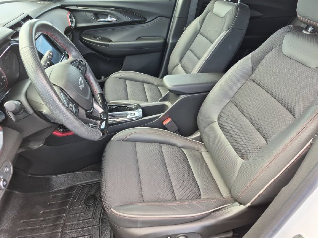 Used 2023 Chevrolet TrailBlazer RS w/ Convenience Package AWD/4WD image 15
