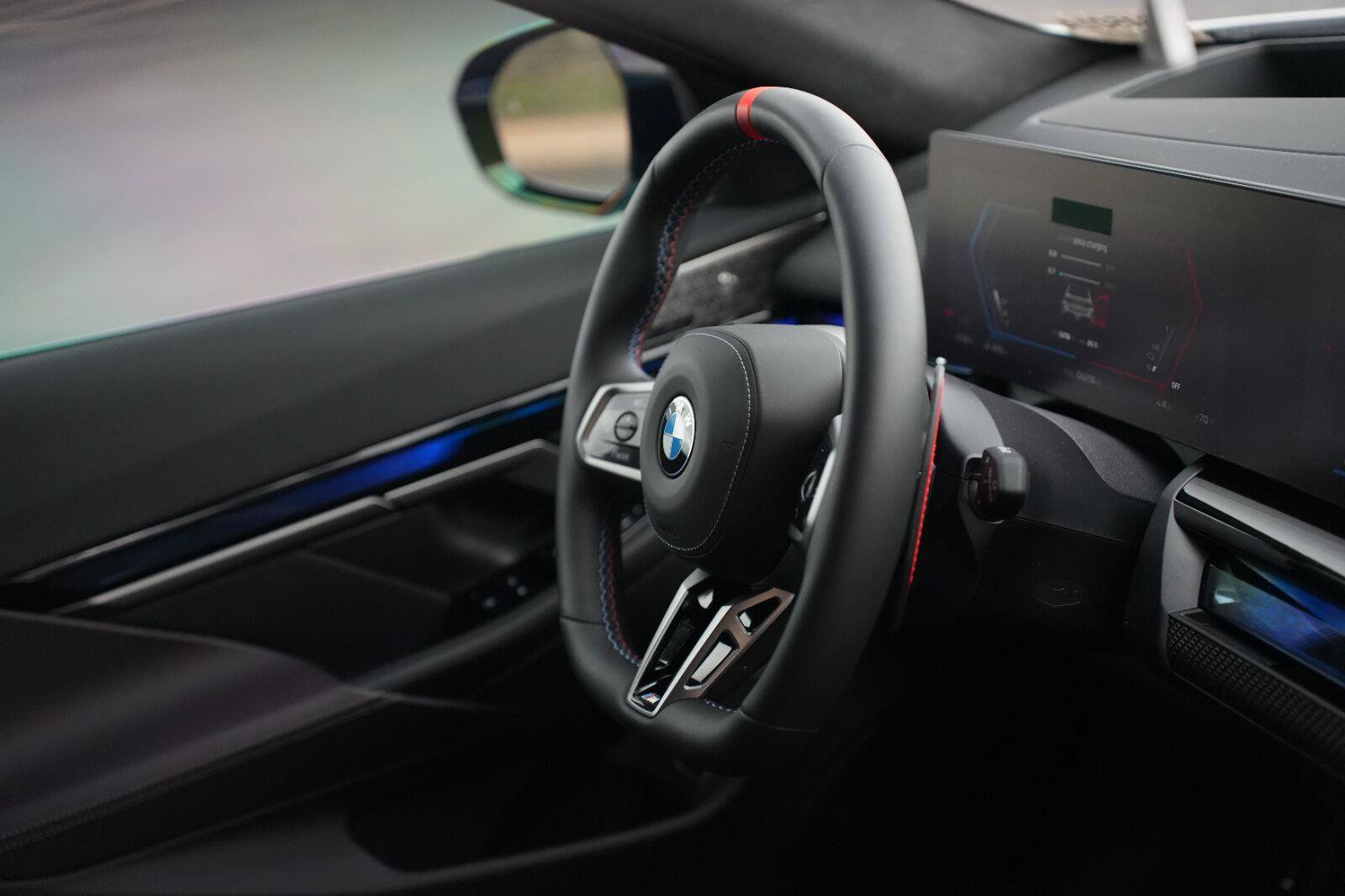 Used 2025 BMW M5 Touring AWD/4WD image 31