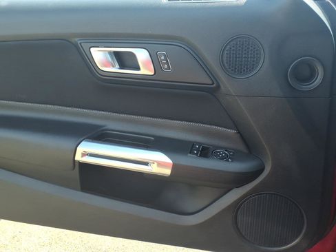 Used 2021 Ford Mustang GT w/ Equipment Group 301A image 11