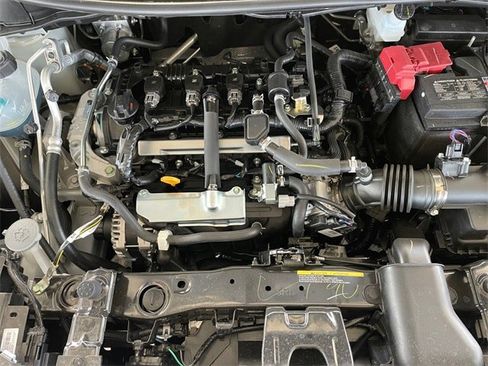 New 2025 Nissan Versa SR w/ Trunk Package image 23