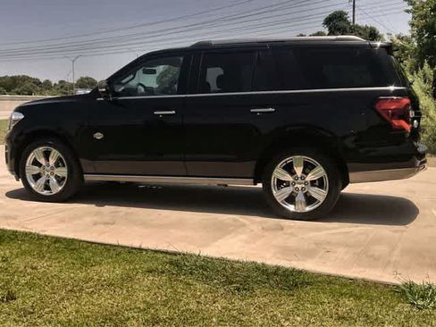 Used 2024 Ford Expedition King Ranch AWD/4WD image 4