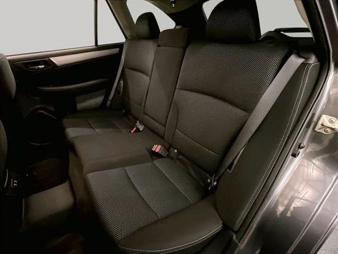 Used 2019 Subaru Outback 2.5i Premium AWD/4WD image 25
