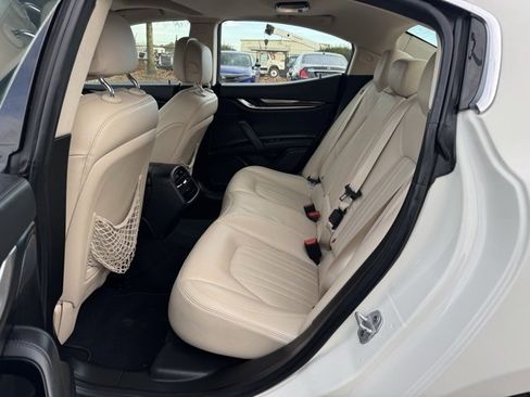 Used 2018 Maserati Ghibli S GranLusso image 14
