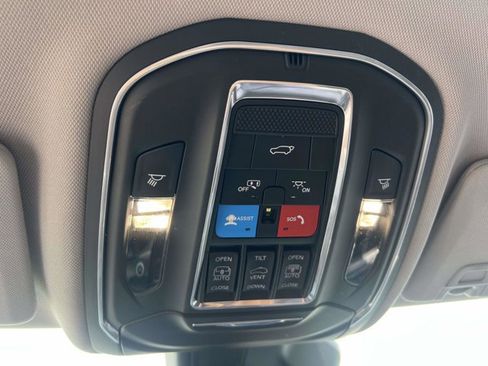Used 2023 Jeep Grand Cherokee 30th Anniversary AWD/4WD image 33