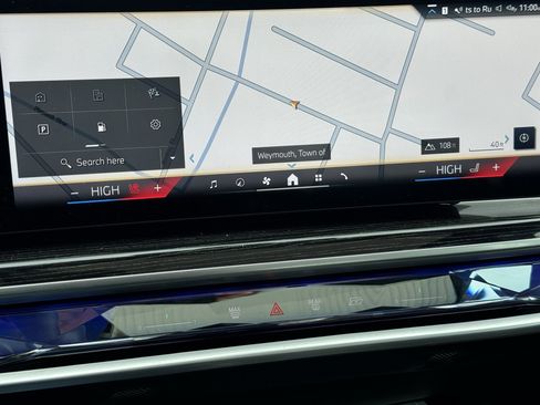 Used 2025 BMW 740i xDrive image 25