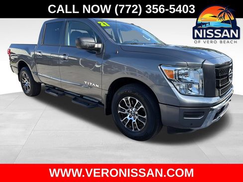 Used 2021 Nissan Titan SV w/ SV Convenience Package AWD/4WD image 1