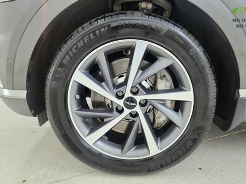 Used 2025 Genesis GV80 2.5T Advanced AWD/4WD image 56