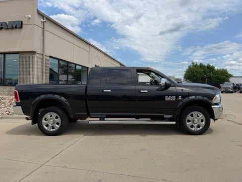 Used 2018 RAM 2500 Laramie AWD/4WD image 5
