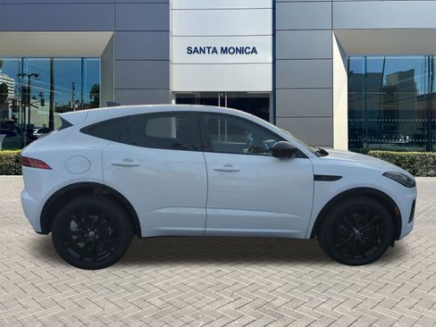 Used 2024 Jaguar E-PACE R-Dynamic SE image 6