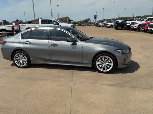 Used 2024 BMW 330i xDrive Sedan w/ Convenience Package image 9