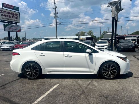 Used 2020 Toyota Corolla LE image 5