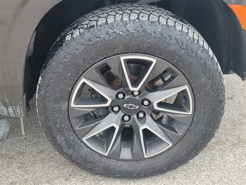 Used 2021 Chevrolet Tahoe Z71 image 5