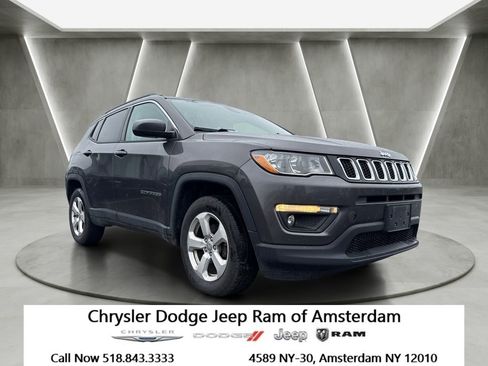 Used 2020 Jeep Compass Latitude AWD/4WD image 1
