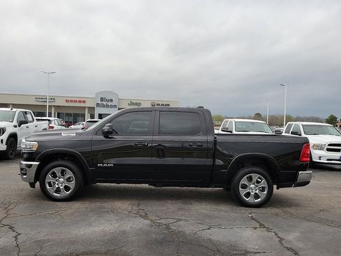 Used 2025 RAM 1500 Big Horn AWD/4WD image 3