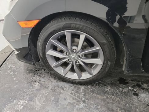 Used 2019 Honda Civic EX image 30