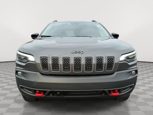 Used 2022 Jeep Cherokee Trailhawk image 2