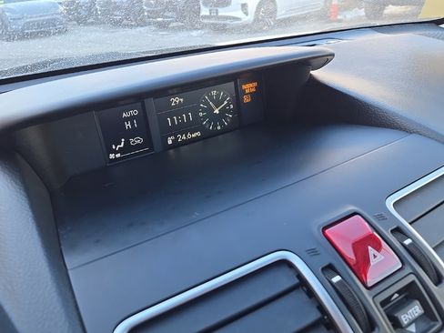 Used 2017 Subaru Forester 2.5i Premium w/ All-Weather Package image 22