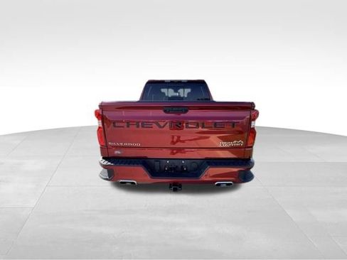 Used 2024 Chevrolet Silverado 1500 High Country w/ High Country Premium Package AWD/4WD image 5