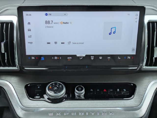 Certified 2027 Ford Expedition Max Platinum w/ Driver's Package AWD/4WD image 18