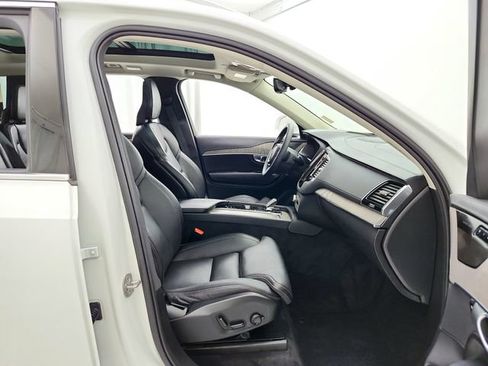 Used 2023 Volvo XC90 T8 Ultimate w/ Protection Package Premier AWD/4WD image 14