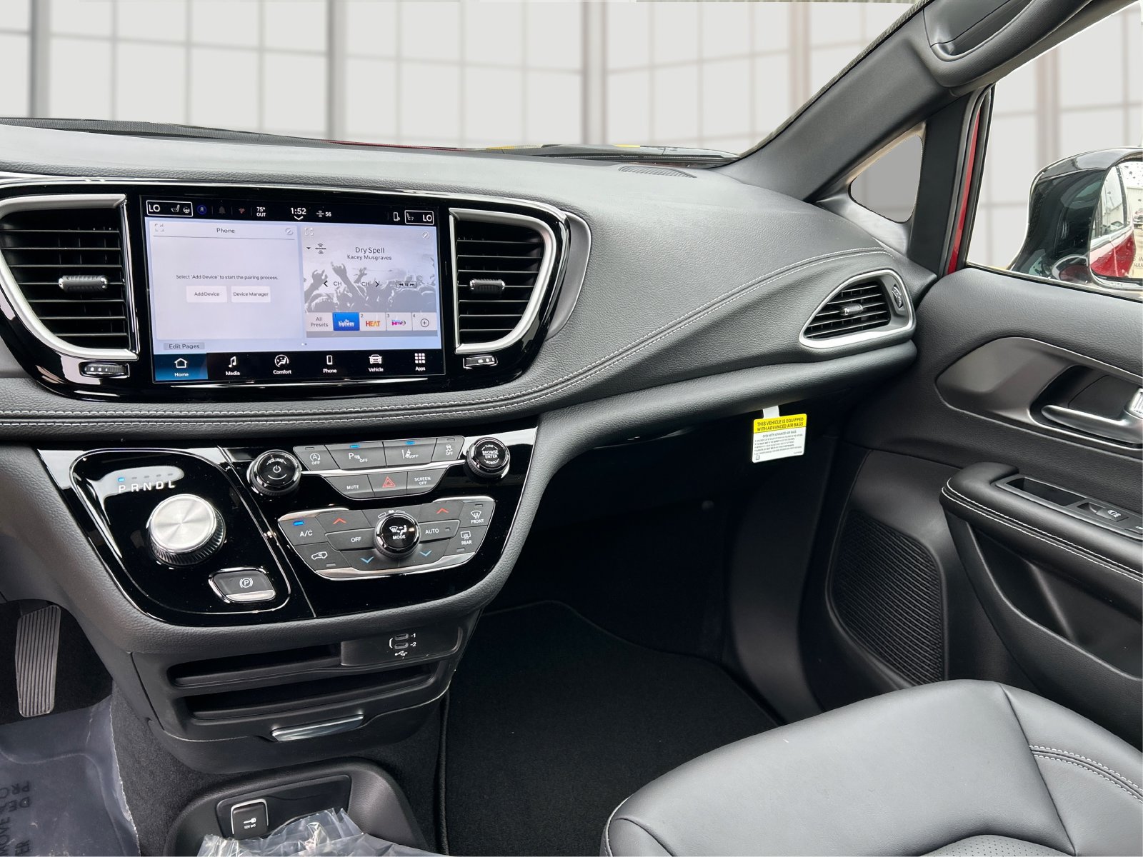 New 2026 Chrysler Pacifica Select FWD image 12