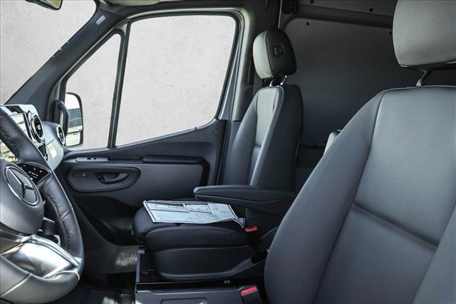 New 2027 Mercedes-Benz Sprinter 2500 image 11