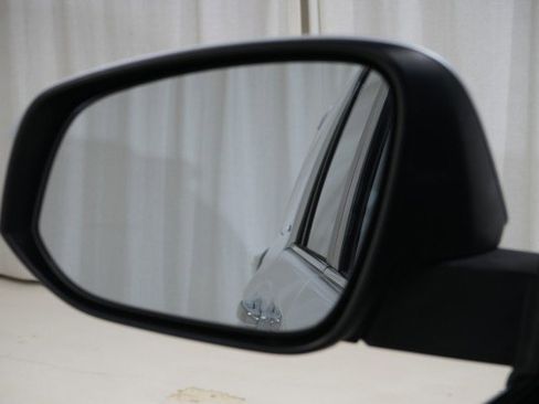 Used 2018 Toyota 4Runner Limited image 30