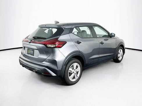 Used 2024 Nissan Kicks S image 9