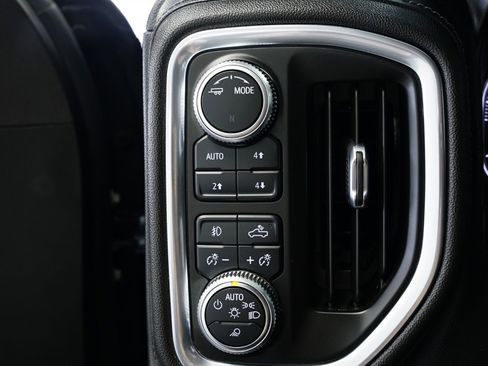 Used 2020 GMC Sierra 1500 SLT image 50