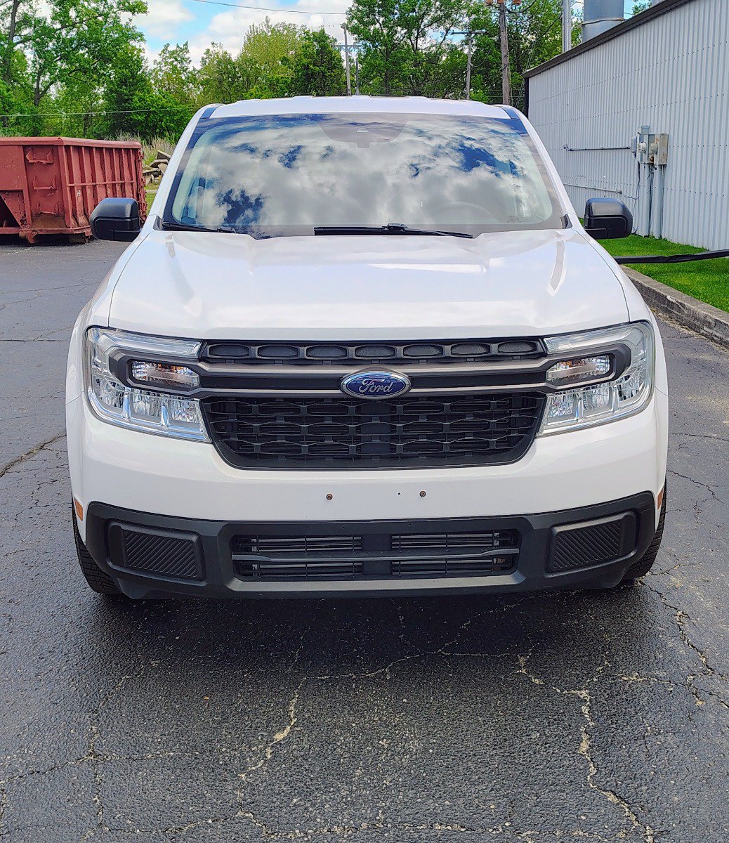 Used 2022 Ford Maverick XLT FWD image 2