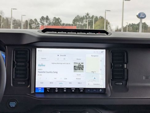 New 2025 Ford Bronco Badlands image 17