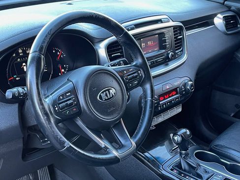 Used 2016 Kia Sorento EX w/ EX Premium Package AWD/4WD image 10