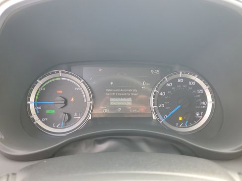 Certified 2024 Toyota Highlander XLE image 27