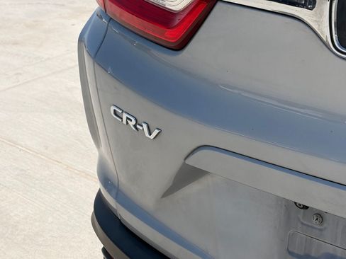 Used 2017 Honda CR-V EX image 4
