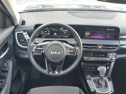 Certified 2024 Kia Seltos S FWD image 13