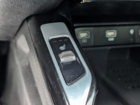 Used 2022 Kia Sorento SX AWD/4WD image 11