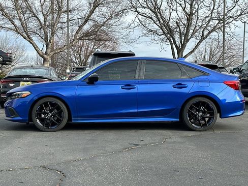 Used 2023 Honda Civic Sport image 7