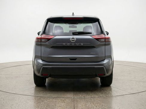 Used 2025 Nissan Rogue SV AWD/4WD image 7