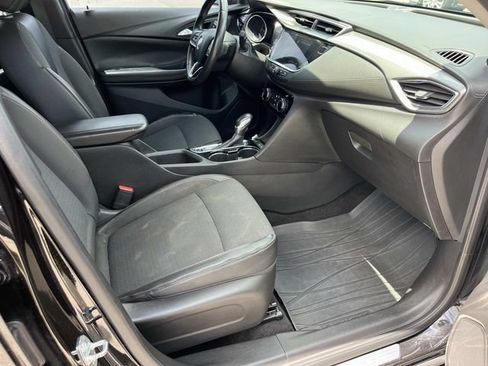 Certified 2021 Buick Encore GX Preferred w/ Sport Touring Package FWD image 24
