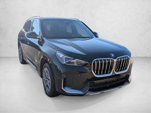 Used 2026 BMW X1 xDrive28i AWD/4WD image 9