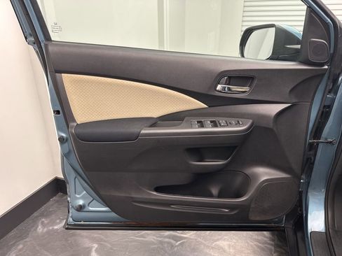 Used 2015 Honda CR-V EX image 16
