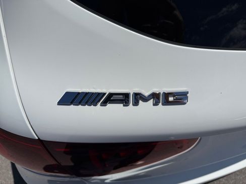 Certified 2022 Mercedes-Benz GLC 43 AMG 4MATIC image 24