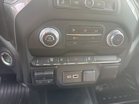 New 2024 GMC Sierra 2500 Pro image 17