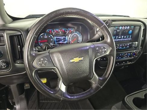 Used 2018 Chevrolet Silverado 1500 LT w/ All Star Edition AWD/4WD image 6
