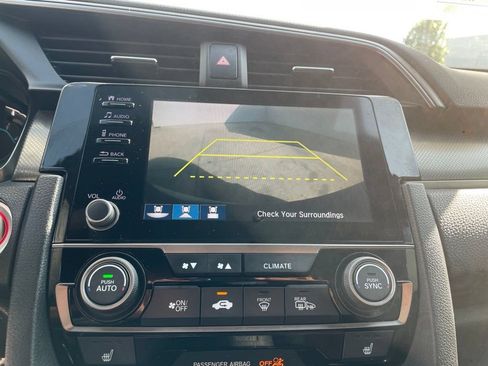 Used 2019 Honda Civic EX image 11