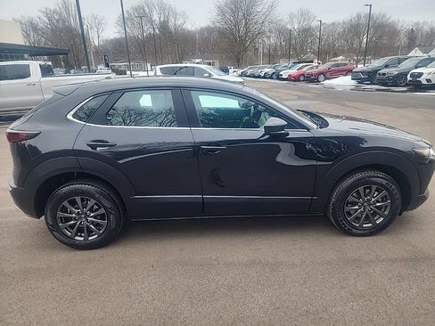 Certified 2023 MAZDA CX-30 AWD 2.5 S image 4