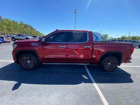 Used 2024 GMC Sierra 1500 Denali AWD/4WD image 4