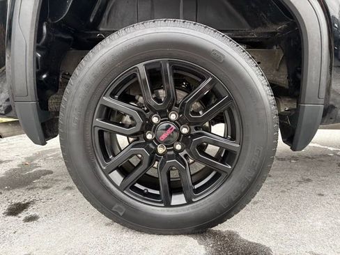 Used 2022 GMC Sierra 1500 Elevation image 20