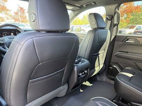 New 2026 GMC Acadia Denali w/ Super Cruise Package image 25