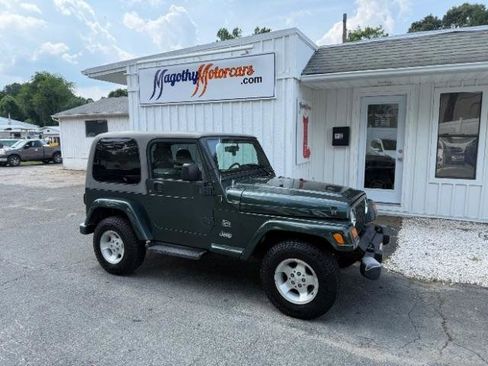 Used 2003 Jeep Wrangler Sahara AWD/4WD image 1